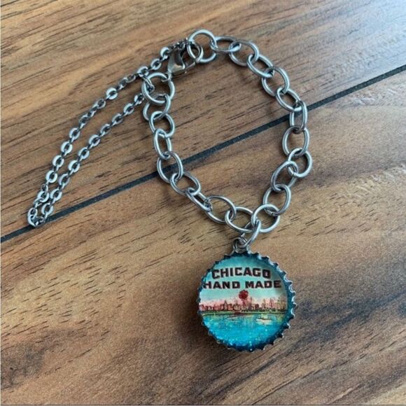 Chicago Hand Made Bottlecap Bracelet - Picture 1 of 2